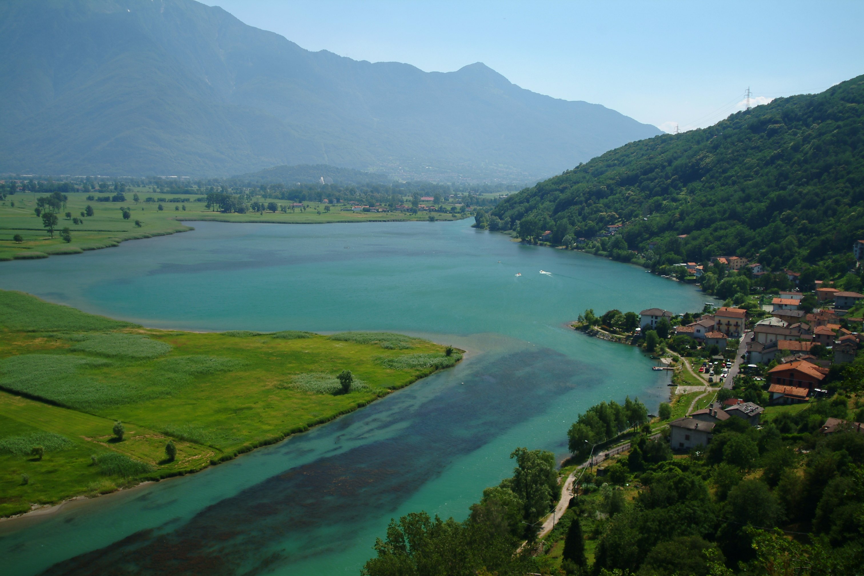 Foresteria Pian di Spagna — lato giardino e balcone